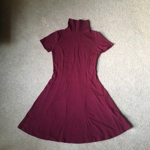 Turtleneck maroon dress